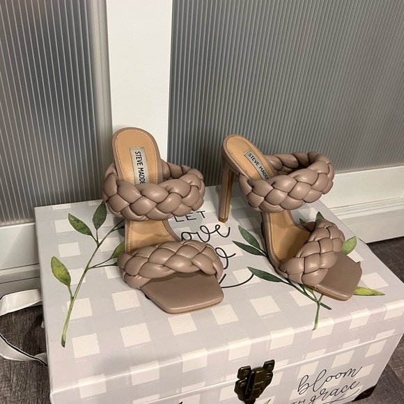 Steve Madden 2 braided strap heels size 6 - Picture 2 of 6